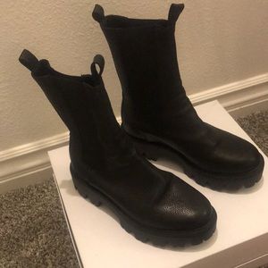 Charles David Harrow Black Leather Boots